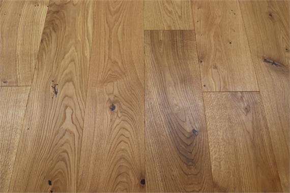 3-Schicht Landhausdielen Eiche Dekor W109