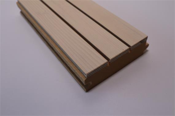 Akustik Paneelen, Tanne furn., 3 Lamellen, inkl. Behandlung mit Lignovit UV 100 farblos