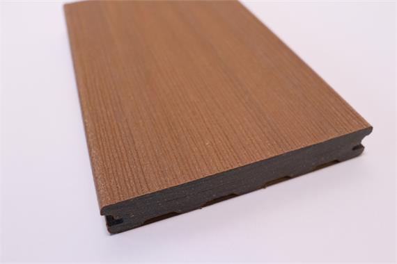 cWPC Terrassendielen Forexia Atmosphère IPÉ, gebürstet (farblich braun assortiert)